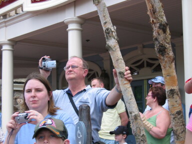 IMG8840resize_Vye.jpg