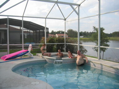 IMG2039resize_Vye.jpg